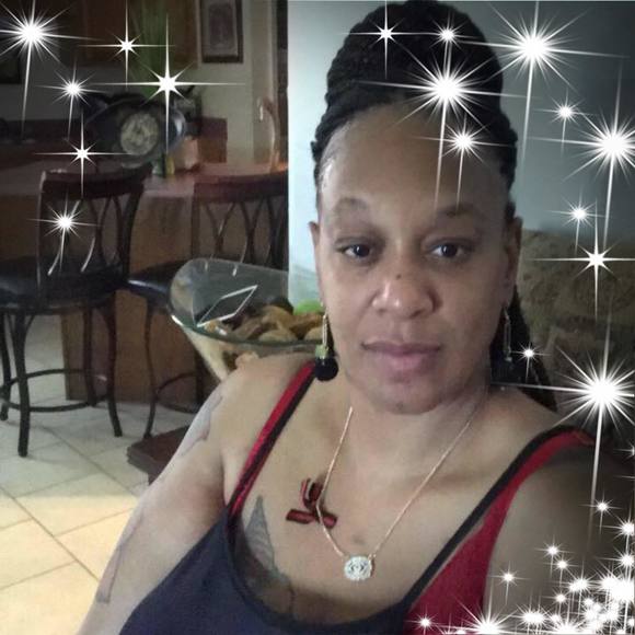 Meet your Posher, Patricia - Picture 1 of 1